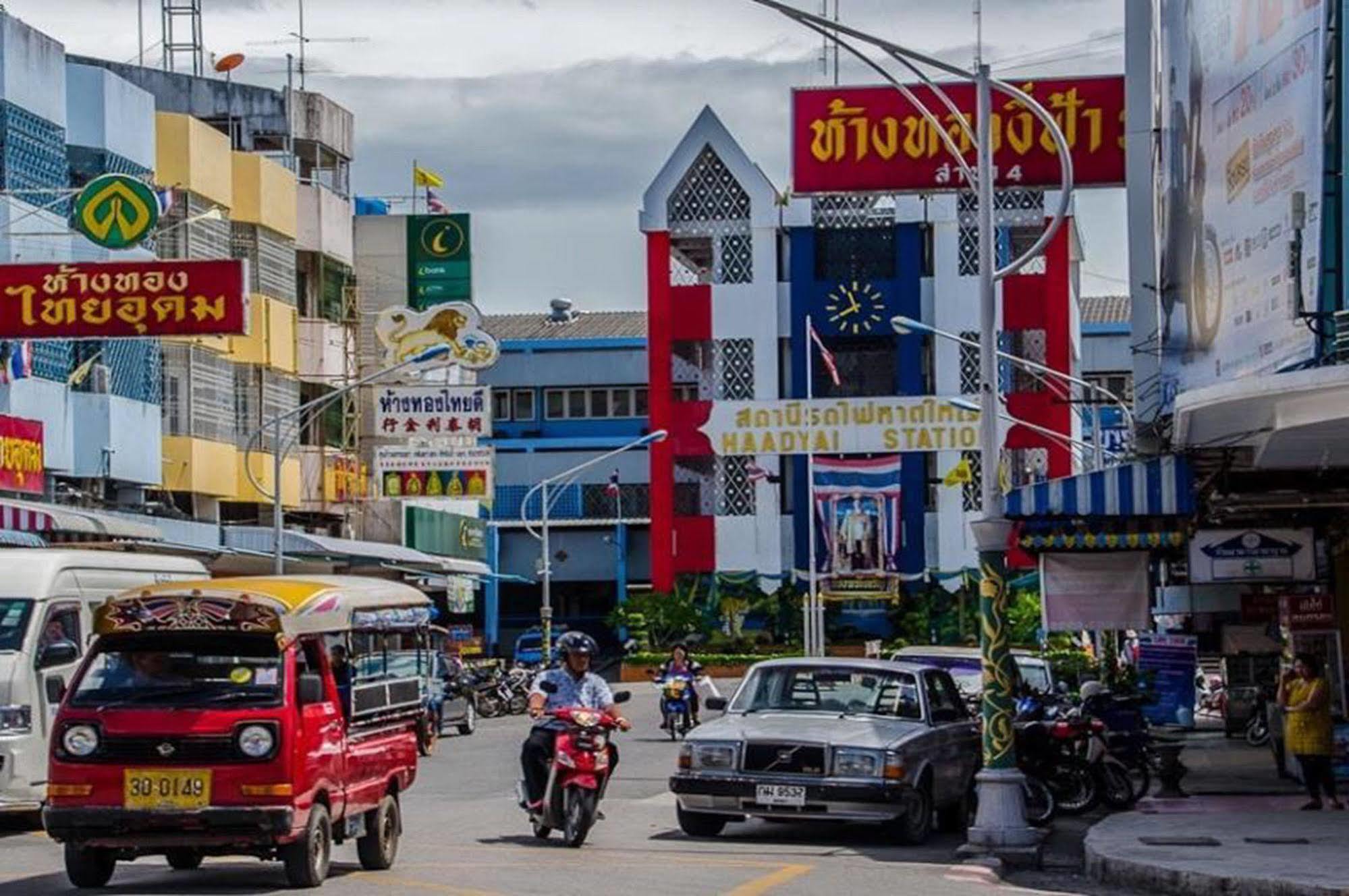 The Train Hotel Hatyai Hat Yai Buitenkant foto